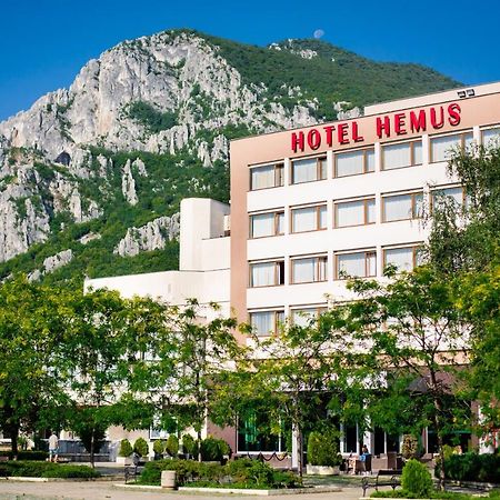 Hemus Hotel - Vratza Vratsa エクステリア 写真