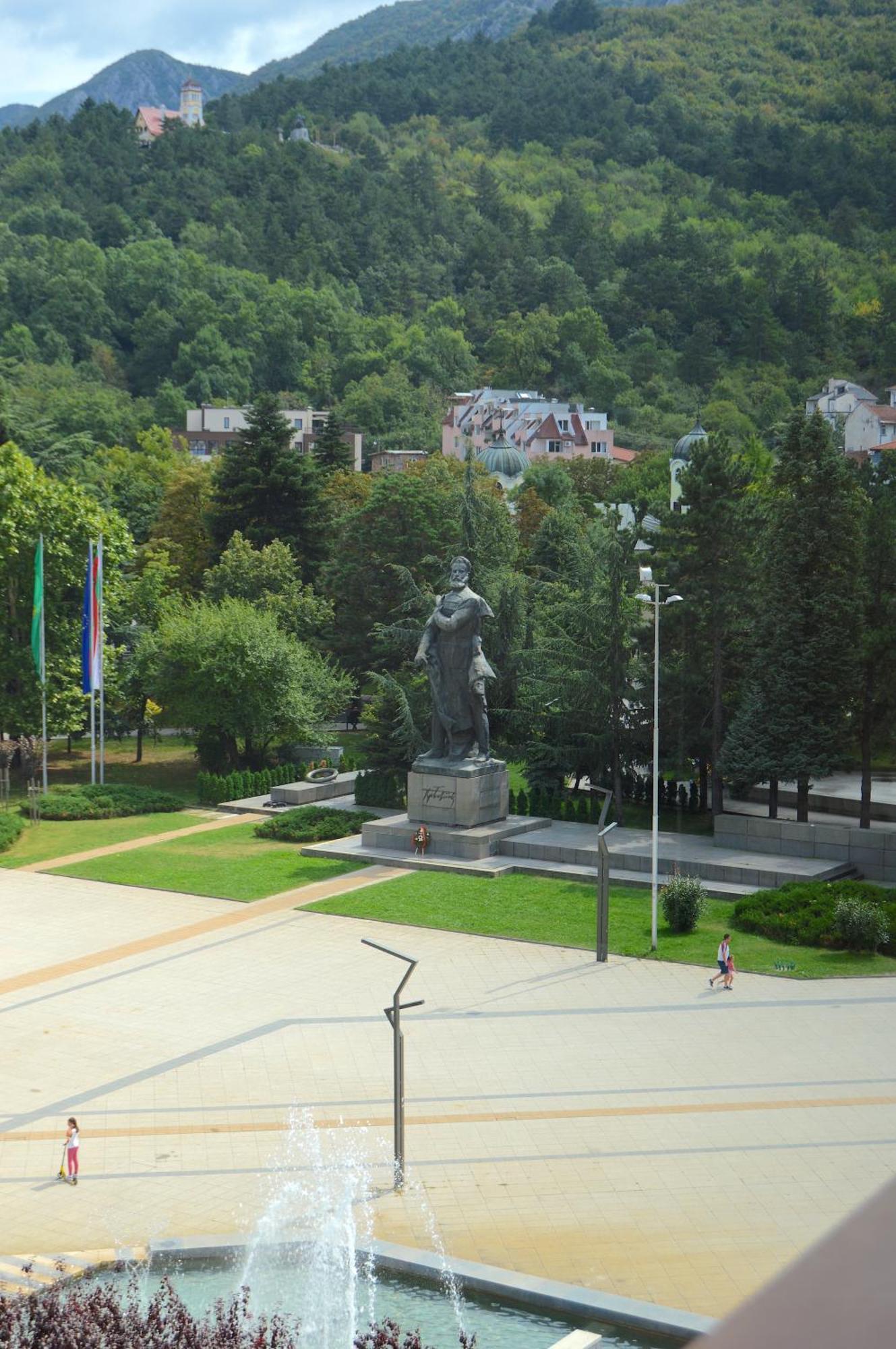 Hemus Hotel - Vratza Vratsa エクステリア 写真